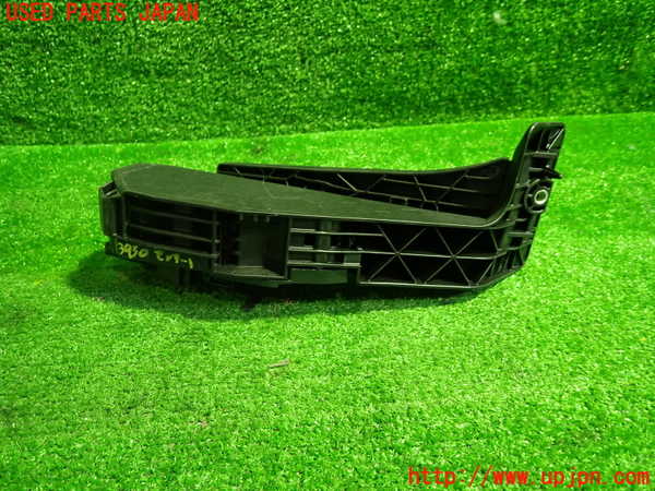 1UPJ-9239306381]BMW 116i(UE16)E87センサー1 アクセルペダル 中古_3