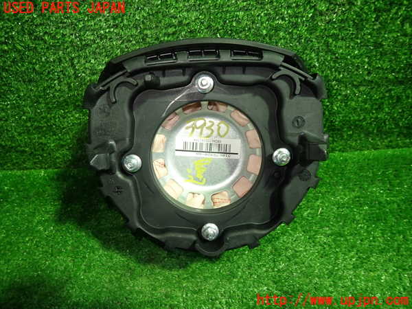 1UPJ-9239307865]BMW 116i(UE16)E87運転席側エアバッグカバー 中古_2