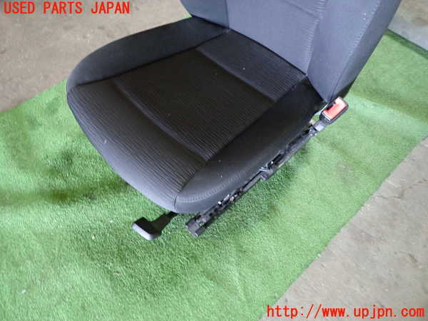 1UPJ-9239307035]BMW 116i(UE16)E87運転席シート 中古_3