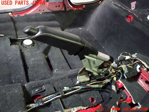 1UPJ-9239307550]BMW 116i(UE16)E87サイドブレーキレバー 中古_2