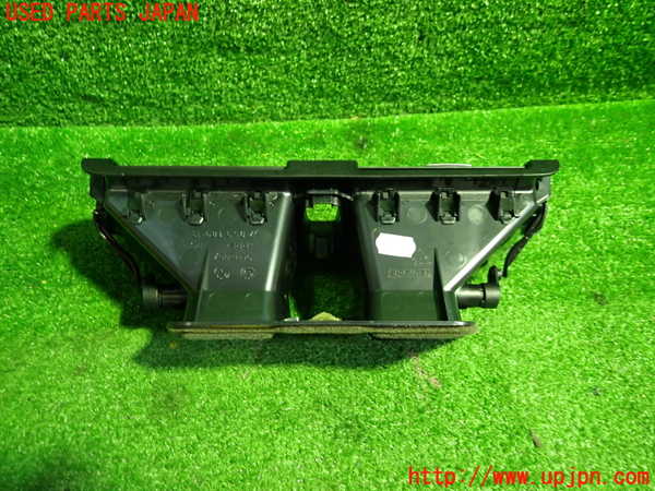 1UPJ-9239307528]BMW 116i(UE16)E87エアコン吹き出し口3 真ん中 中古_2