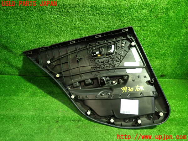 1UPJ-9239301294]BMW 116i(UE16)E87右後ドア内張り 中古_3