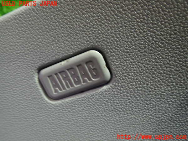 1UPJ-9239307675]BMW 116i(UE16)E87右リアピラートリム 中古_2