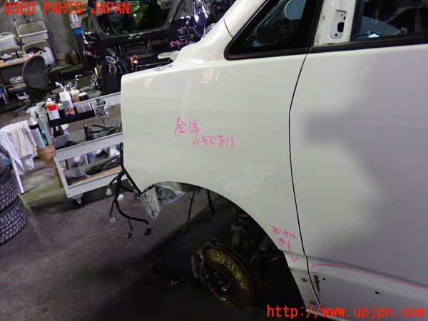 1UPJ-9239311082]ヴォクシー(ノア)(AZR60G)左前フェンダー 中古_2