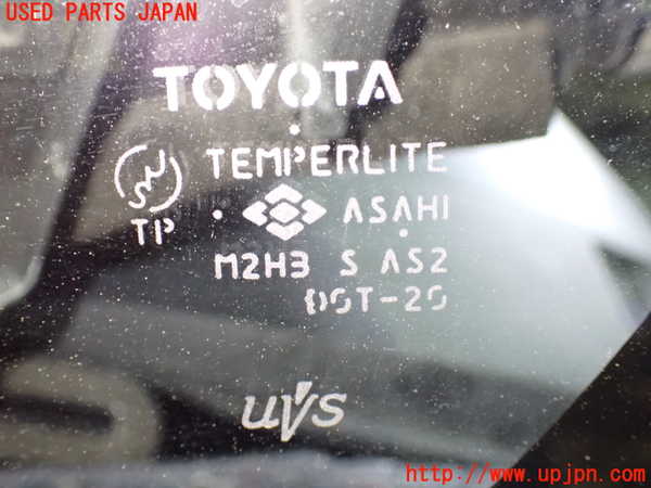 1UPJ-9239311202]ヴォクシー(ノア)(AZR60G)左フロント三角窓ガラス 中古 ASAHI M2H3_2