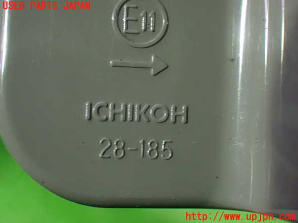 1UPJ-9239311530]ヴォクシー(ノア)(AZR60G)右テールランプ 中古_3