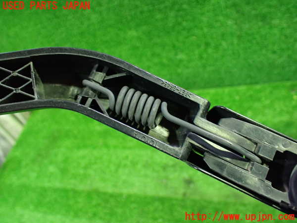 1UPJ-9239311661]ヴォクシー(ノア)(AZR60G)リアワイパーアーム1 中古_3