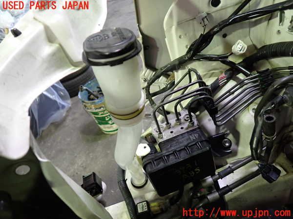 1UPJ-9239316791]ヴォクシー(ノア)(AZR60G)ウォッシャータンク1 中古_2