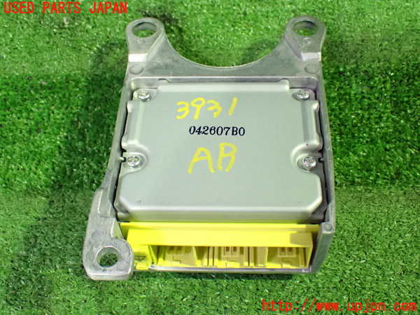 1UPJ-9239316145]ヴォクシー(ノア)(AZR60G)エアバッグコンピューター 中古_2