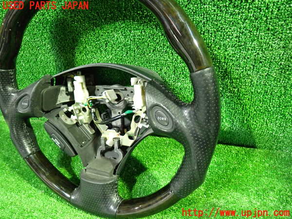 1UPJ-9239317855]ヴォクシー(ノア)(AZR60G)ステアリングホイール 中古_2