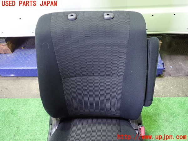 1UPJ-9239317035]ヴォクシー(ノア)(AZR60G)運転席シート 中古_2