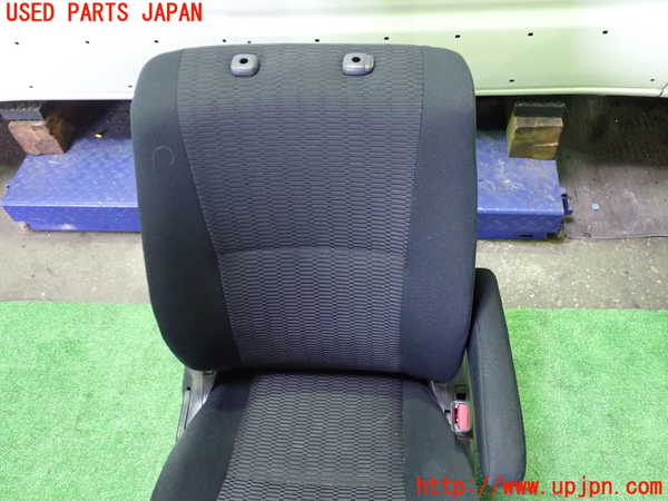 1UPJ-9239317035]ヴォクシー(ノア)(AZR60G)運転席シート 中古_3