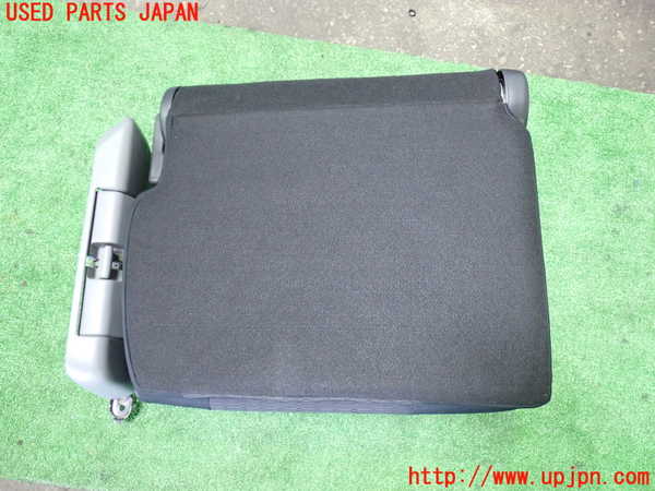1UPJ-9239317235]ヴォクシー(ノア)(AZR60G)右3列目シート 中古_4
