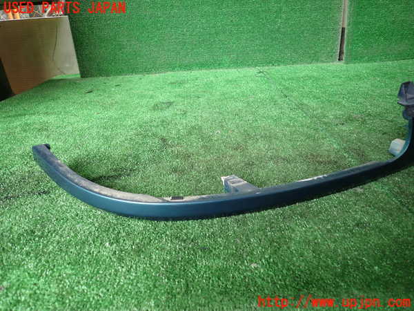 1UPJ-9239321050]デリカ スペースギア(PD6W)ラジエターグリル 中古_3