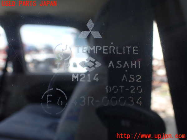 1UPJ-9239321382]デリカ スペースギア(PD6W)左クォーターガラス ASAHI M214 中古_3