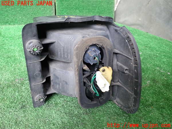 1UPJ-9239321536]デリカ スペースギア(PD6W)左テールランプ 中古_2