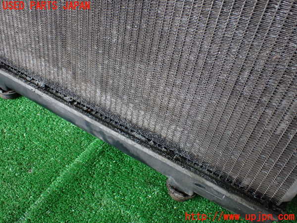 1UPJ-9239322321]デリカ スペースギア(PD6W)ラジエーター1 中古_3