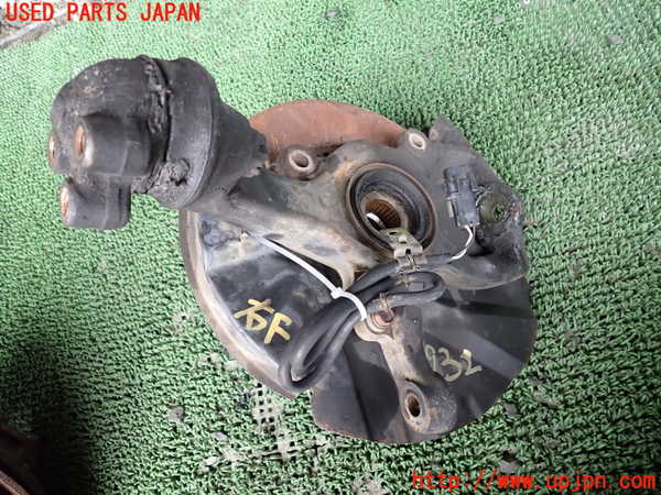 1UPJ-9239324290]デリカ スペースギア(PD6W)右フロントナックルハブ 中古_2