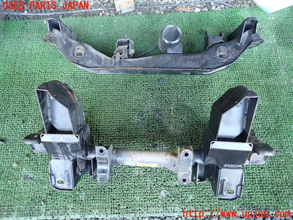 1UPJ-9239325285]デリカ スペースギア(PD6W)フロントメンバー 中古_2