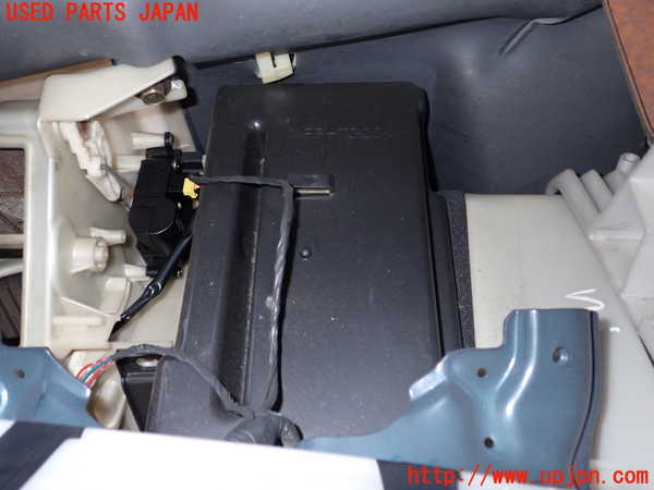 1UPJ-9239326081]デリカ スペースギア(PD6W)エバポレーター1 (フロント) 中古_2