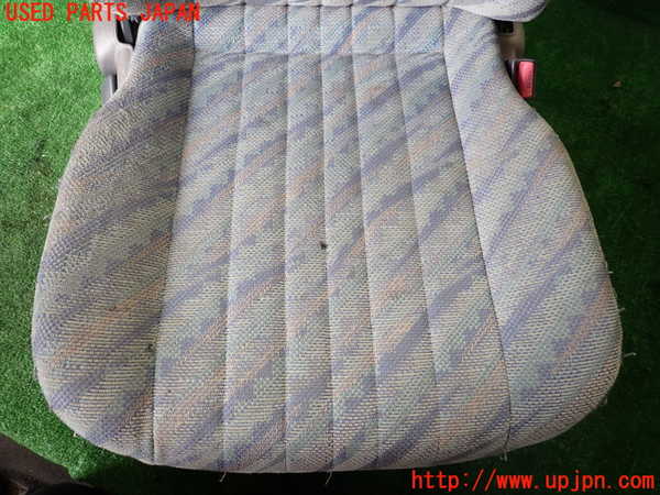 1UPJ-9239327035]デリカ スペースギア(PD6W)運転席シート 中古_3