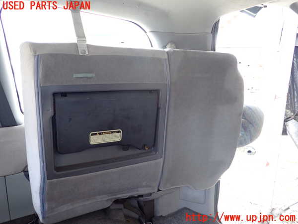 1UPJ-9239327235]デリカ スペースギア(PD6W)右3列目シート 中古_5