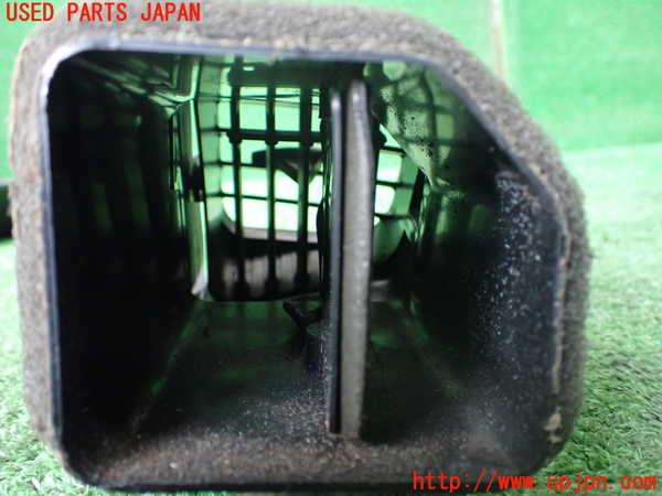1UPJ-9239327526]デリカ スペースギア(PD6W)エアコン吹き出し口1 (真中) 中古_3