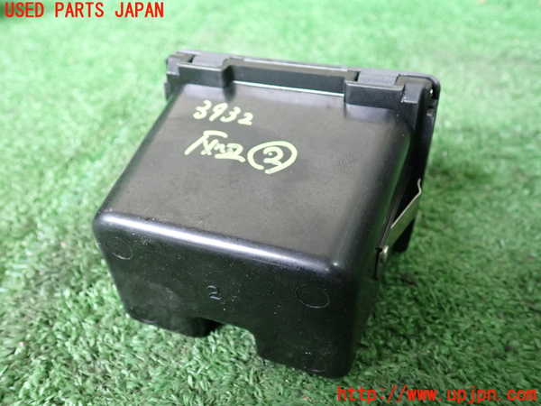 1UPJ-9239327822]デリカ スペースギア(PD6W)灰皿2 中古_2