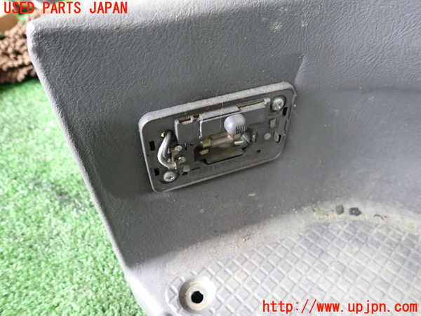 1UPJ-9239327740]デリカ スペースギア(PD6W)スカッフプレート 中古_2