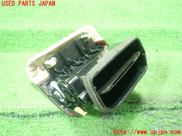 1UPJ-9239337526]クラウン ロイヤル(GRS200)エアコン吹き出し口1 (右) 中古_3