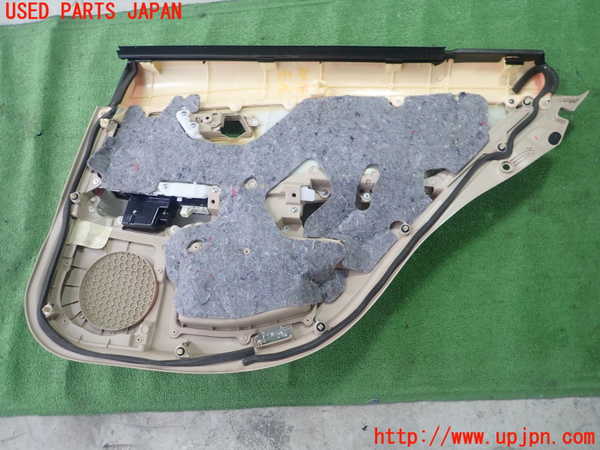 1UPJ-9239331324]クラウン ロイヤル(GRS200)左後ドア内張り 中古_3
