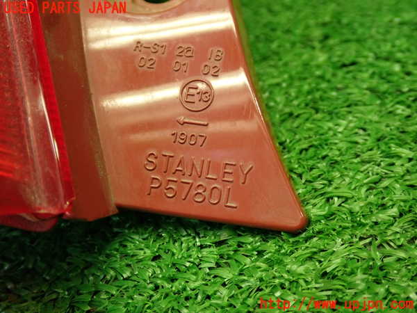 1UPJ-9239341536]スイフトスポーツ(ZC31S)左テールランプ 中古_4