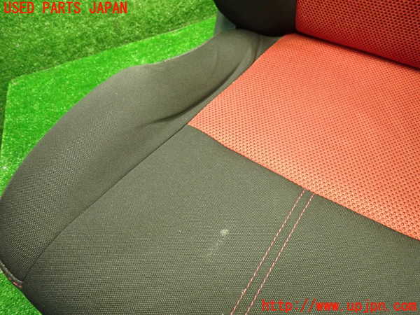 1UPJ-9239347035]スイフトスポーツ(ZC31S)運転席シート 中古_4