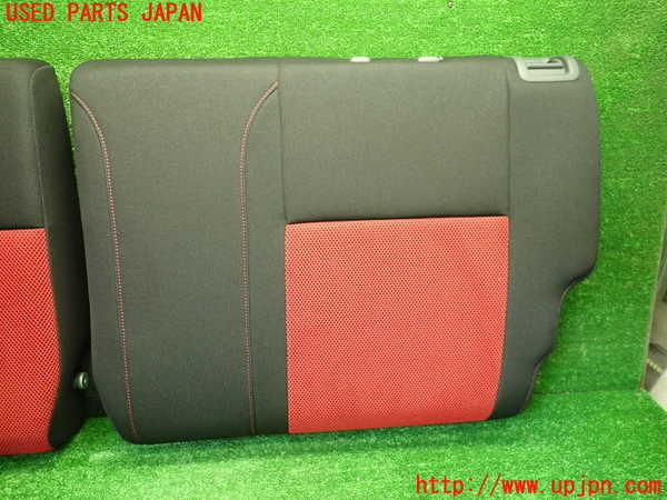 1UPJ-9239347385]スイフトスポーツ(ZC31S)リアシート 中古_3