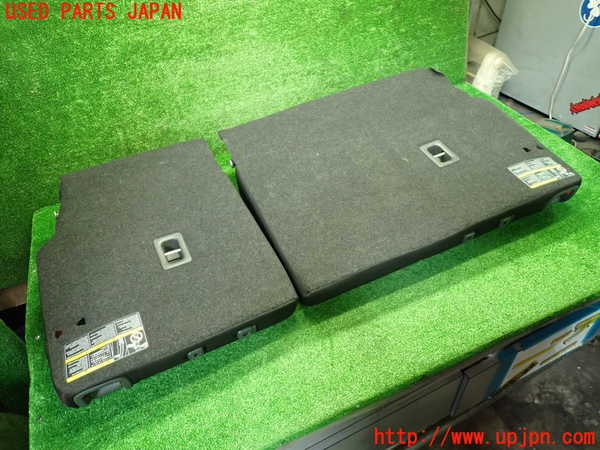 1UPJ-9239347385]スイフトスポーツ(ZC31S)リアシート 中古_4