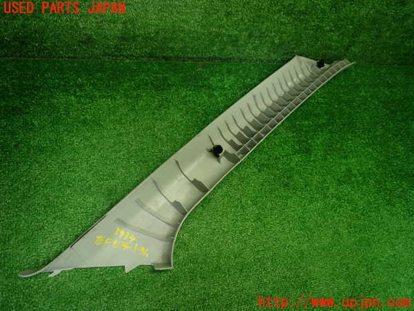 1UPJ-9239347660]スイフトスポーツ(ZC31S)左フロントピラートリム 中古_4