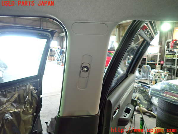 1UPJ-9239347665]スイフトスポーツ(ZC31S)右センターピラートリム 中古_2