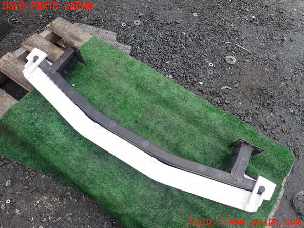 1UPJ-9239351014]セレナ Sハイブリッド(HC26)フロントバンパーホースメント 中古_2