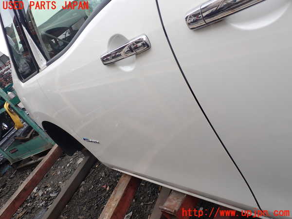 1UPJ-9239351260]セレナ Sハイブリッド(HC26)左前ドア 中古(M2H3U)_3