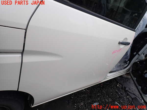 1UPJ-9239351290]セレナ Sハイブリッド(HC26)右後ドア 中古_3