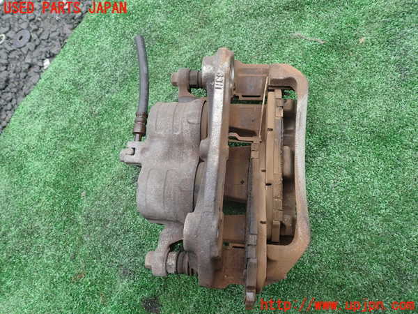 1UPJ-9239354080]セレナ Sハイブリッド(HC26)右フロントキャリパー 中古_2