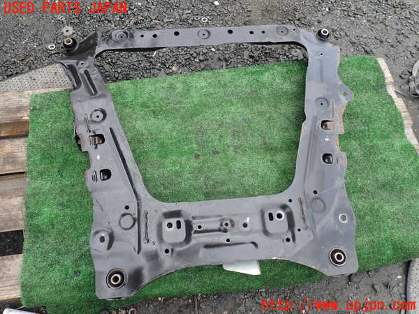 1UPJ-9239355285]セレナ Sハイブリッド(HC26)フロントメンバー 中古_2