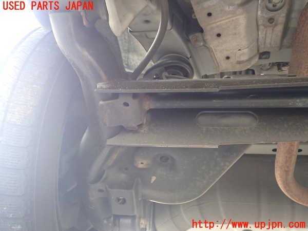 1UPJ-9239355380]セレナ Sハイブリッド(HC26)リアアクスルビーム 中古_2