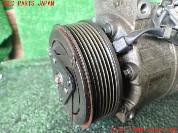 1UPJ-9239356025]セレナ Sハイブリッド(HC26)エアコンコンプレッサー 中古_3