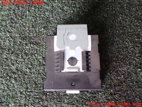 1UPJ-9239356149]セレナ Sハイブリッド(HC26)コンピューター4 中古_3