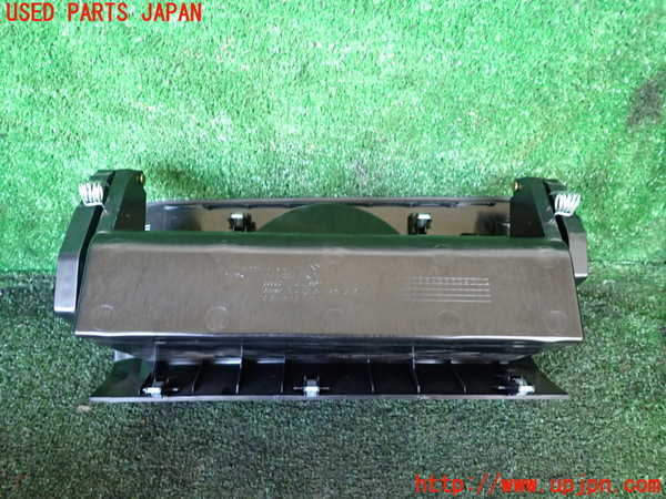 1UPJ-9239357516]セレナ Sハイブリッド(HC26)グローブボックス1 中古_3
