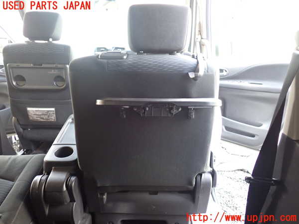 1UPJ-9239357145]セレナ Sハイブリッド(HC26)右2列目シート 中古_4