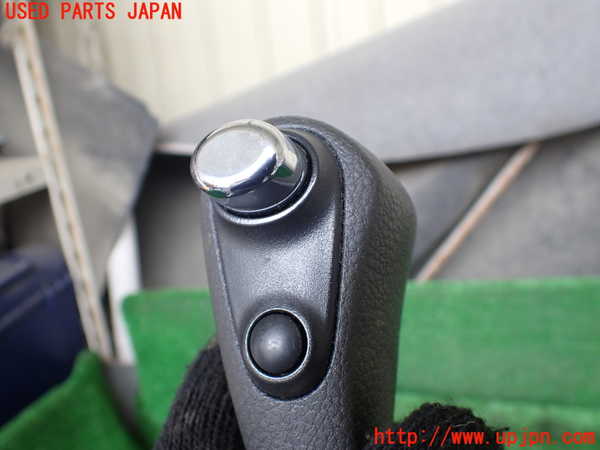 1UPJ-9239357570]セレナ Sハイブリッド(HC26)シフトノブ 中古_3