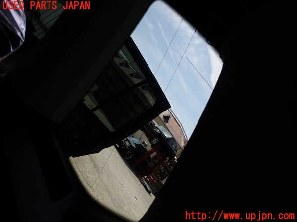 2UPJ-9239361380]VW ゴルフ トゥーラン(1TDFG)右クォーターガラス (43R-011595) 中古_2