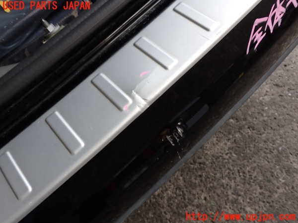 2UPJ-9239361610]VW ゴルフ トゥーラン(1TDFG)リアバンパー 中古_4